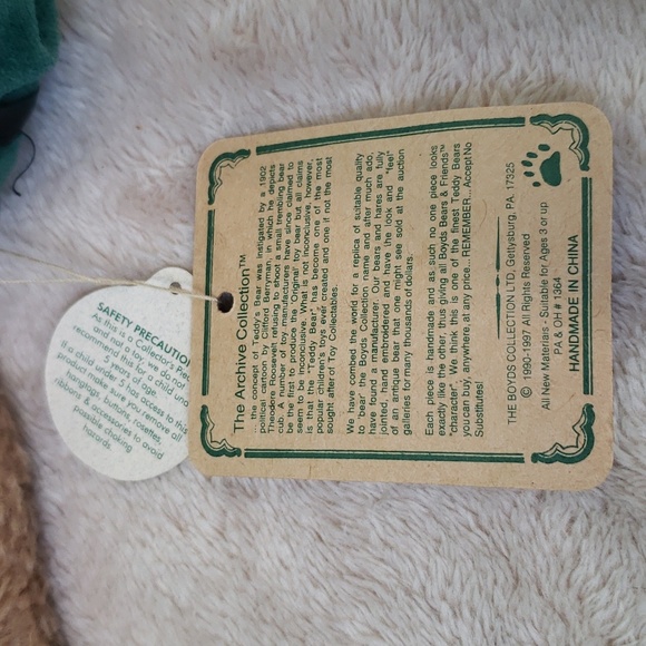 BLANCHE DE BEARVOIRE •Boyds Bears & Friends•  Green Velvet Rose Hat Choker, NWT - Picture 8 of 10